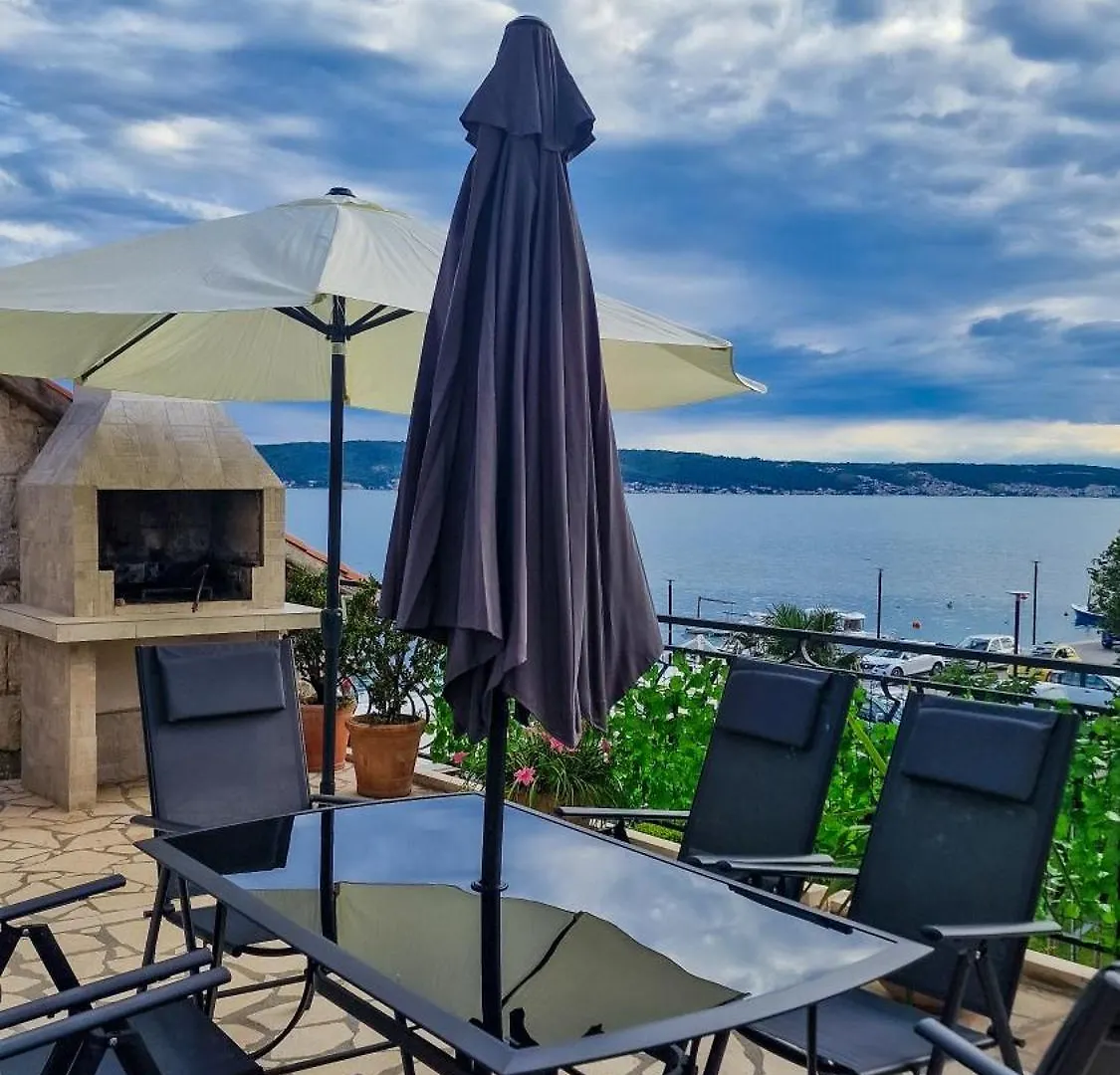 Apartment Apartman Nane Kastela